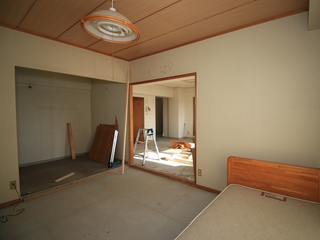 和室の天井と廻縁は残しました Kumapon03さんの和室 1 6 イエナカ手帖