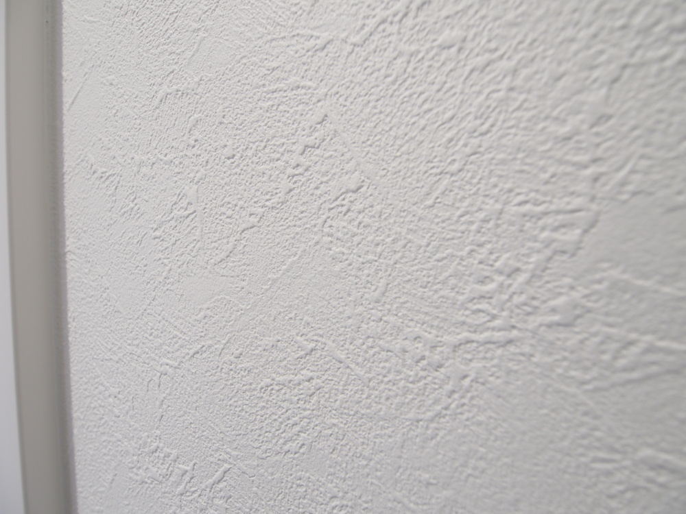 ランドリールームの壁材は サンゲツの石目調のクロス Sp2137 ももさんのサンゲツの壁材 イエナカ手帖