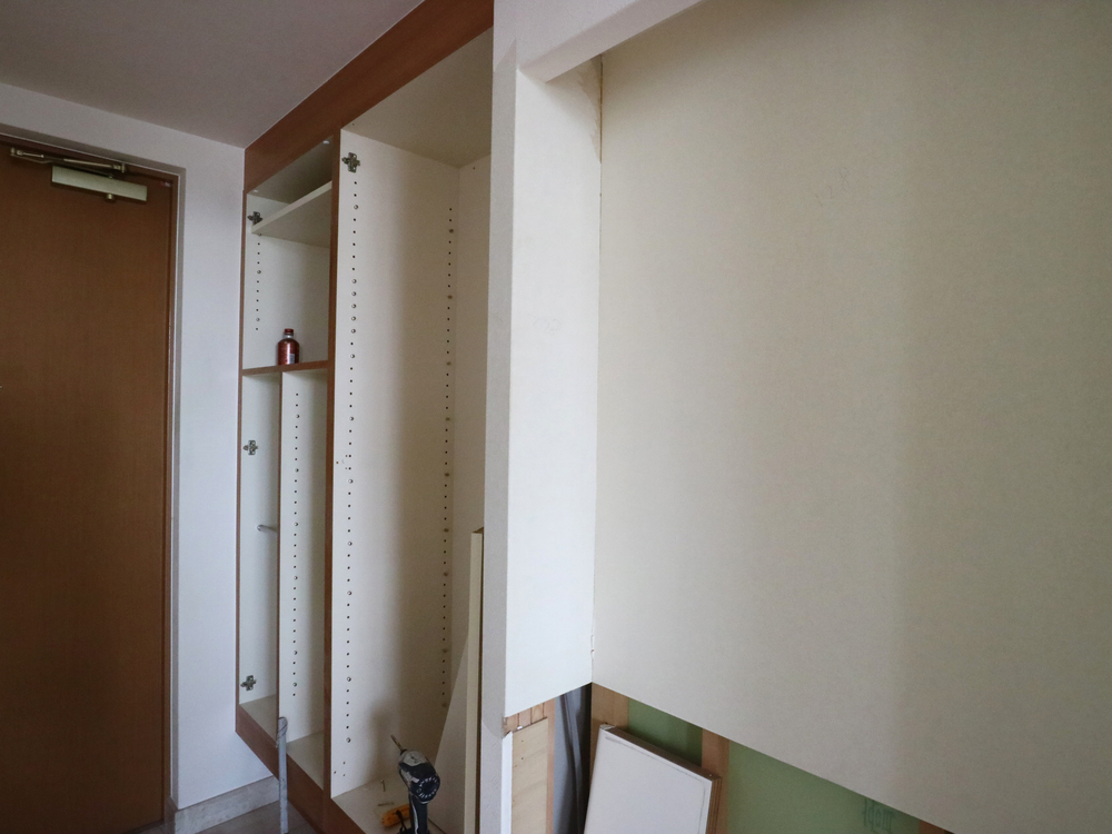 向こう側は現状キッチンスペース