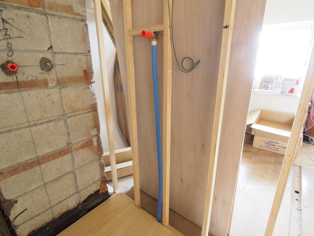 洗濯パン用の給水管