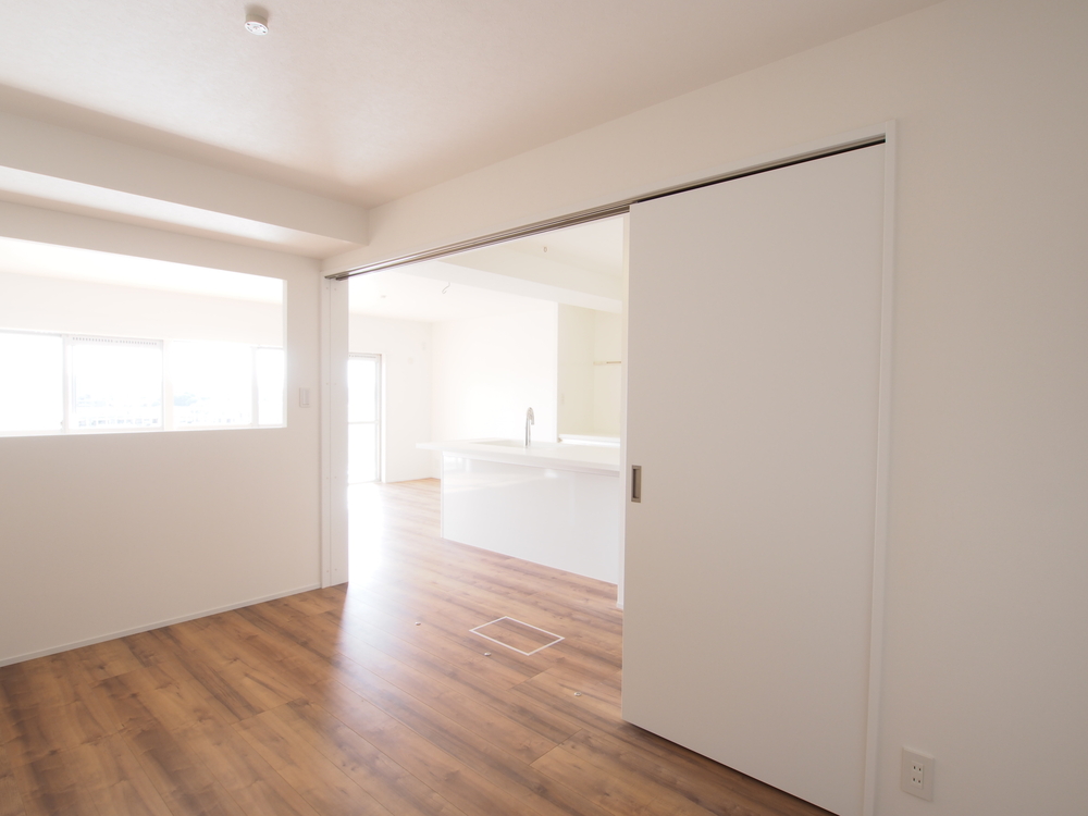 扉を開ければダイレクトに繋がることができます