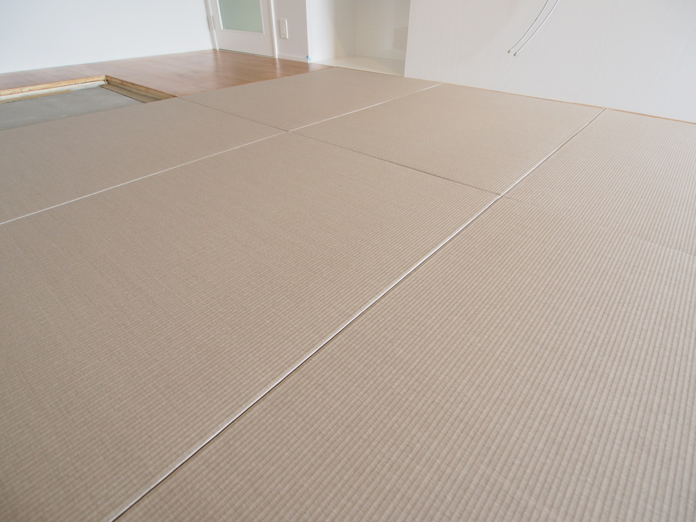「リビングの畳（DAIKEN・健やかおもて 清流）」 - kurokenさんのDAIKENの床材 - イエナカ手帖