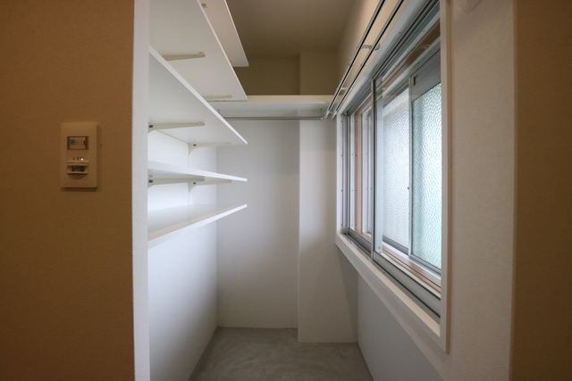 シューズクロークの代表写真