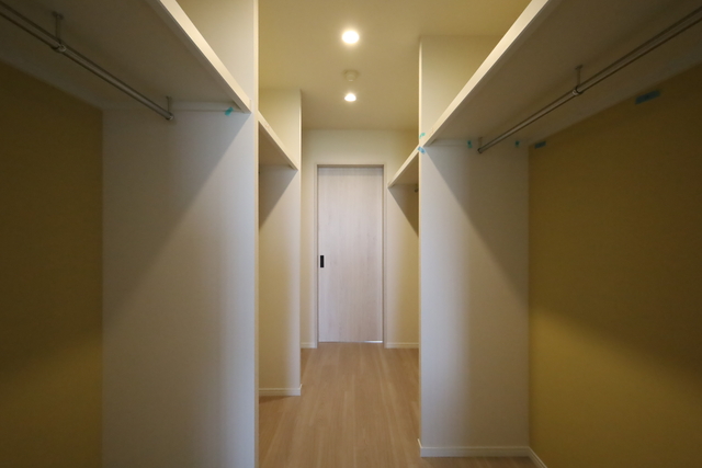 ウォークスルークロゼットの代表写真