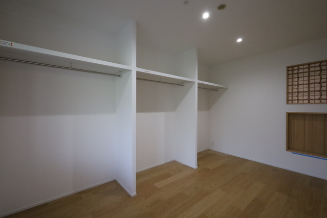 ウォークスルークロゼットの代表写真