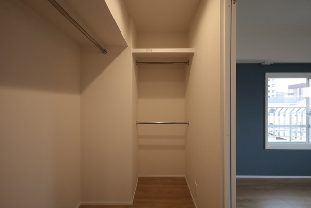 ウォークスルークロゼットの代表写真