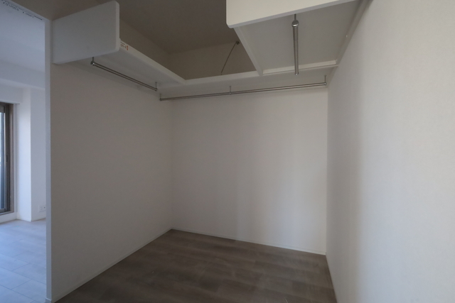 ウォークスルークロゼットの代表写真